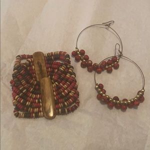 BraceleT & Earring SeT.